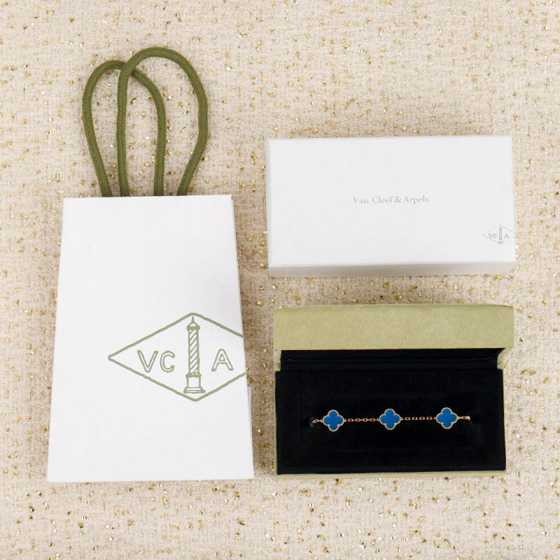 Van Cleef & Arpels Bracelet