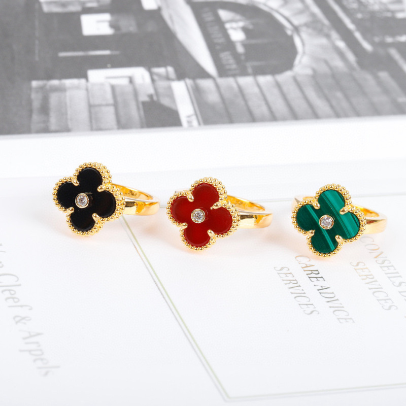 Van Cleef & Arpels Ring