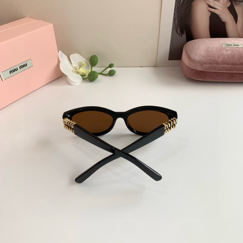 MIUMIU Women's Fashion Sunglasses