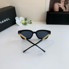CHANEL Women's Fashion Sunglasses