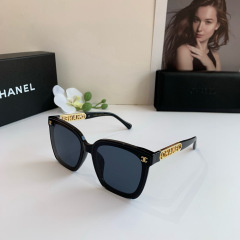 CHANEL Women's Fashion Sunglasses