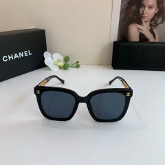 CHANEL Women's Fashion Sunglasses