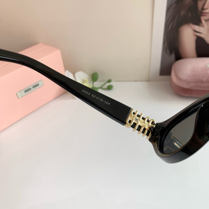 MIUMIU Women's Fashion Sunglasses