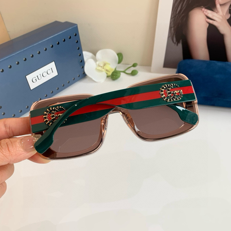 GUCCI Women's Fashion Sunglasses