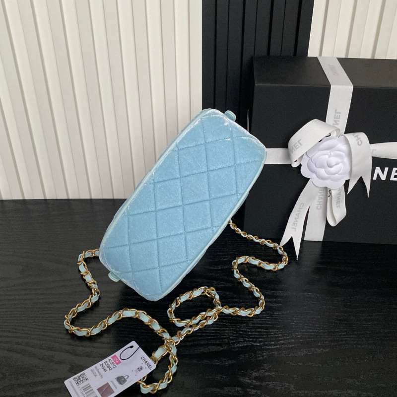 CHANEL 25A Premium Velvet Handbag