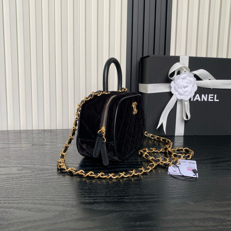 CHANEL 25A Premium Velvet Handbag
