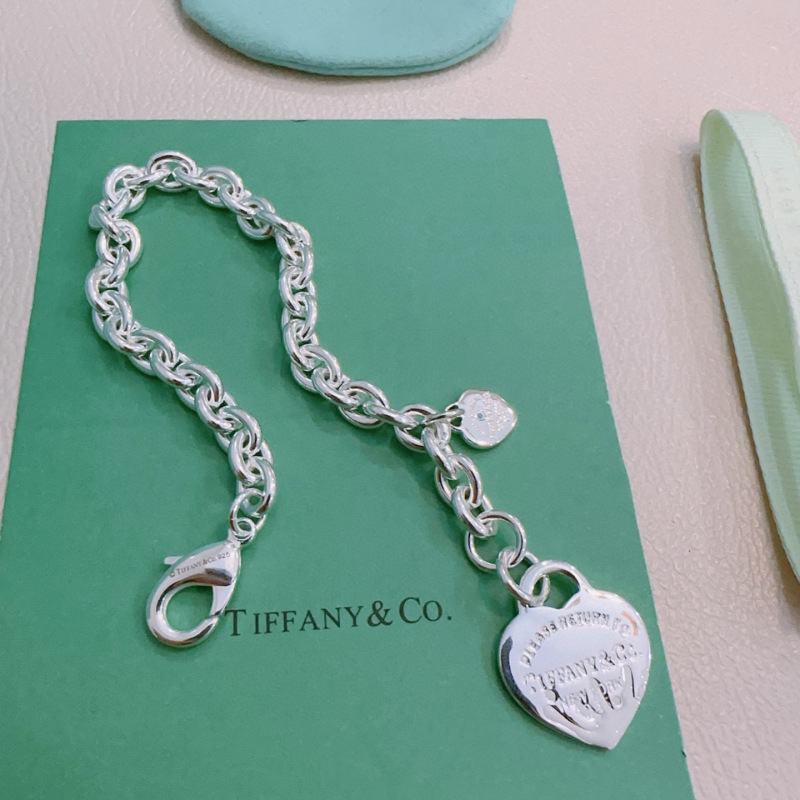TIFFANY Bracelet