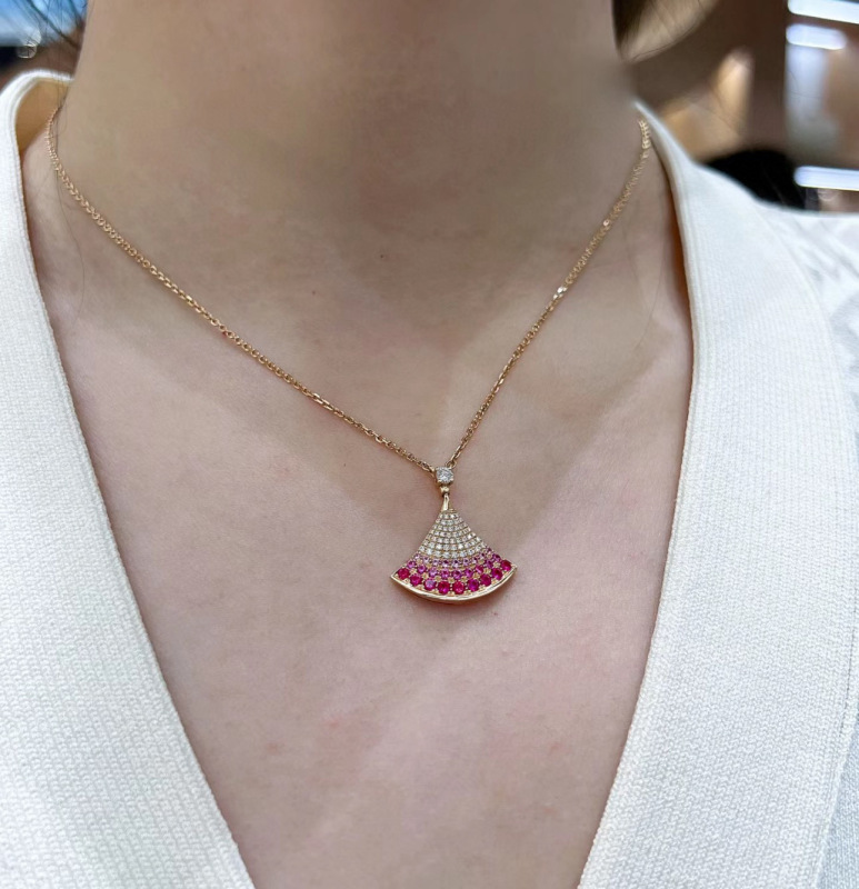 CARTIER Pendant