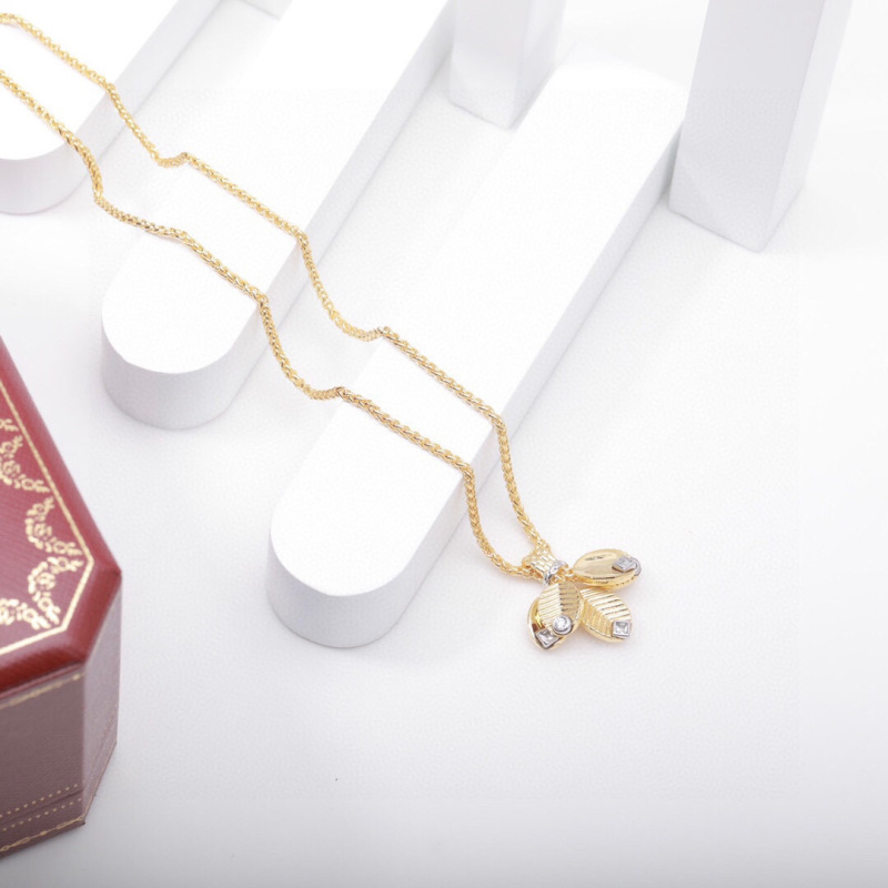 CARTIER Pendant