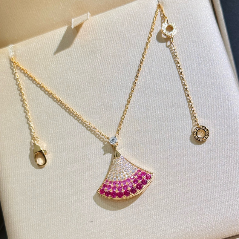 CARTIER Pendant