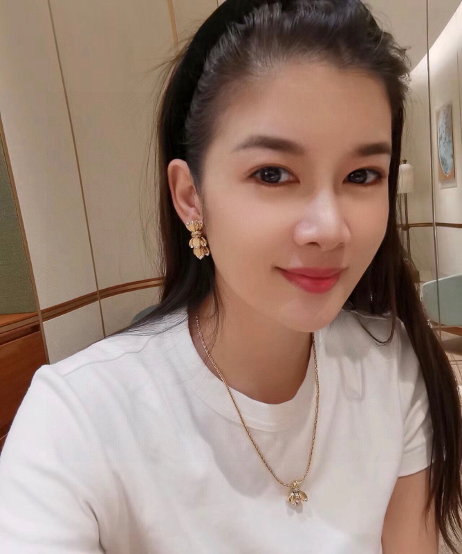 CARTIER Pendant