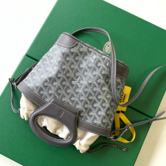 Goyard Beluga Mini Bag