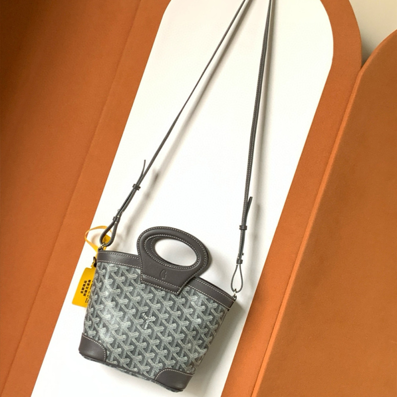 Goyard Beluga Mini Bag