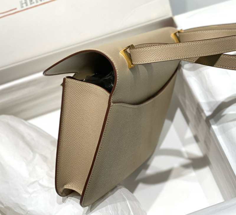 HERMES Constance 24 Crossbody Bag