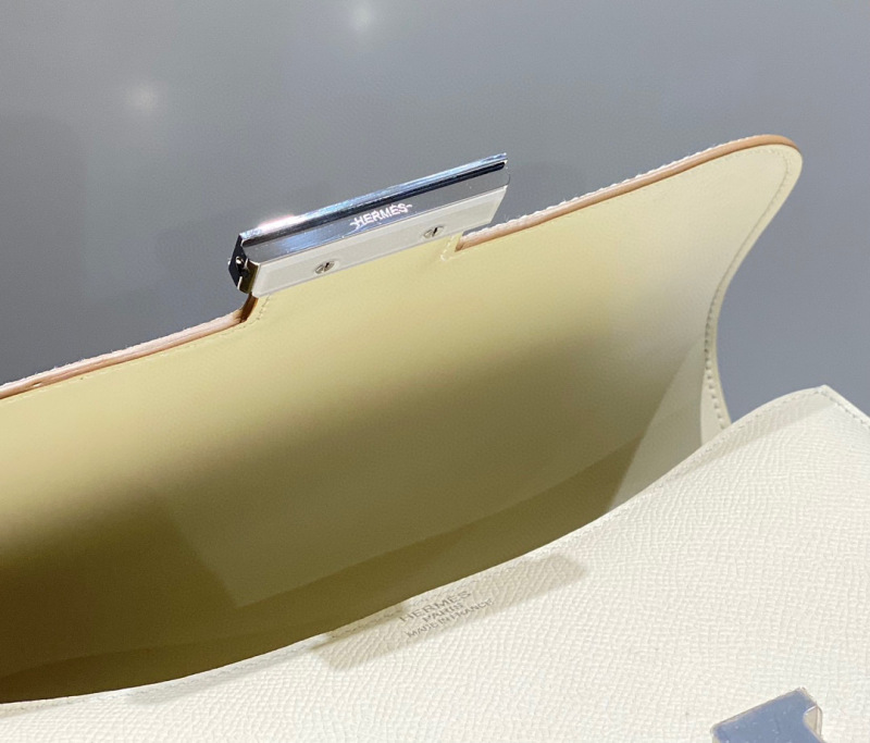 HERMES Constance 24 Crossbody Bag