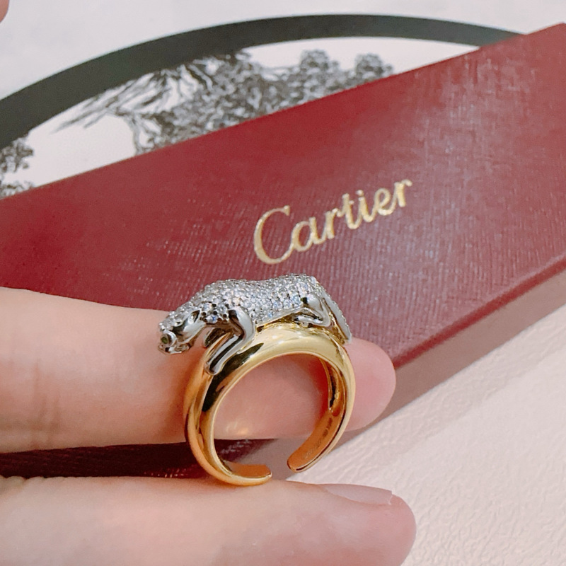 CARTIER Ring