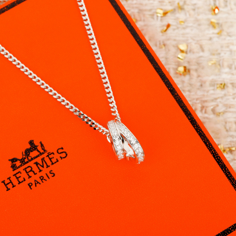 Hermes Pendant