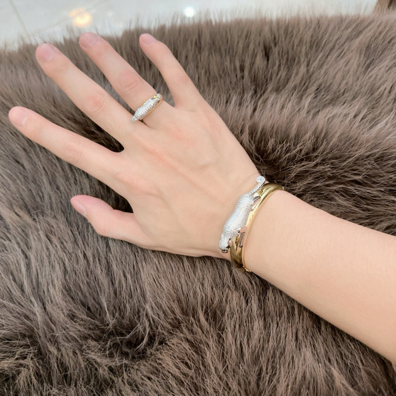 CARTIER Ring