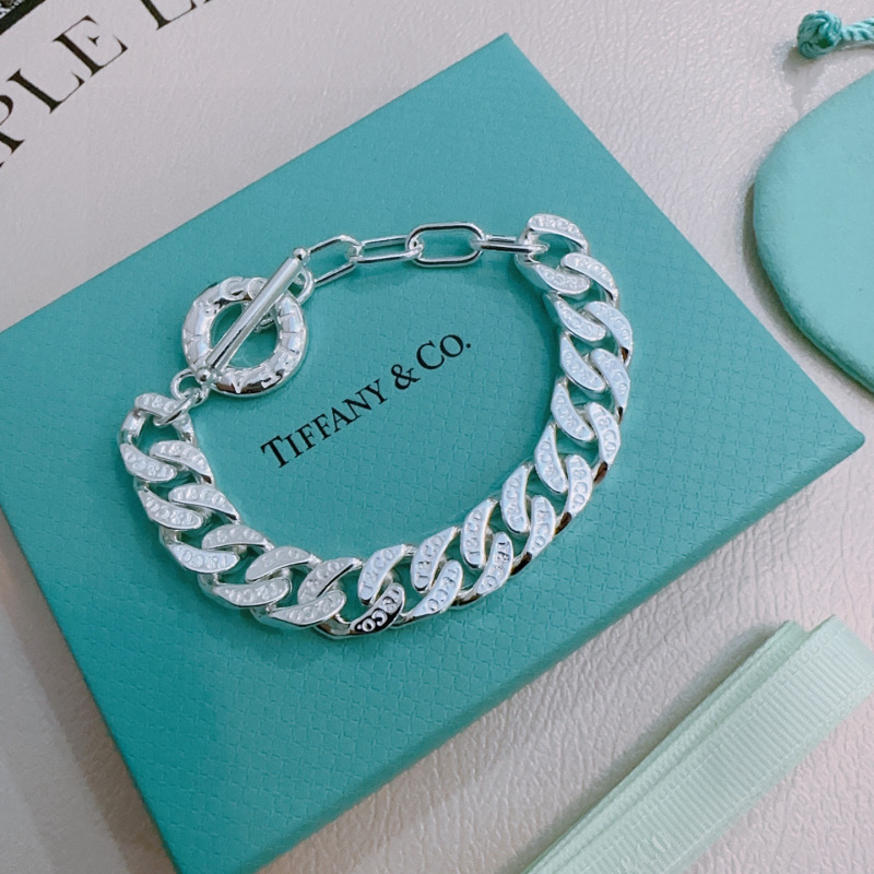 TIFFANY Bracelet