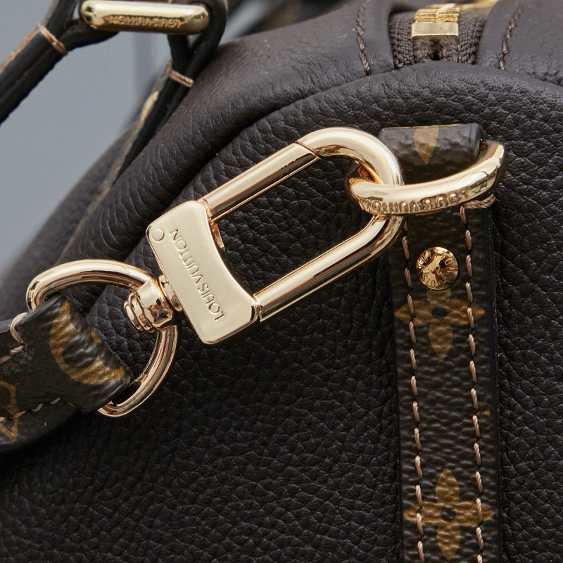 LV Express MM Bag