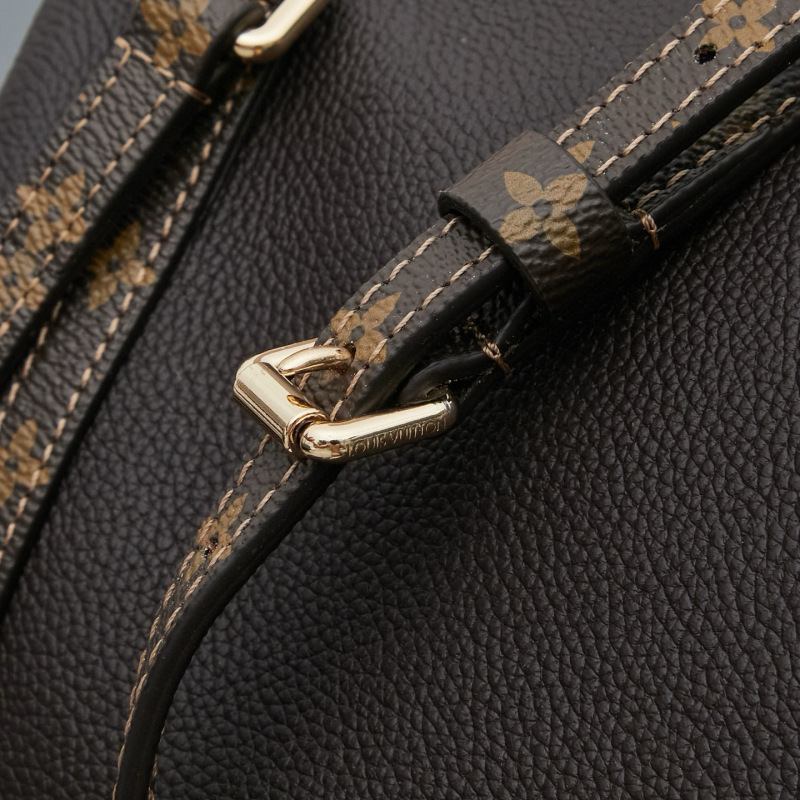 LV Express MM Bag