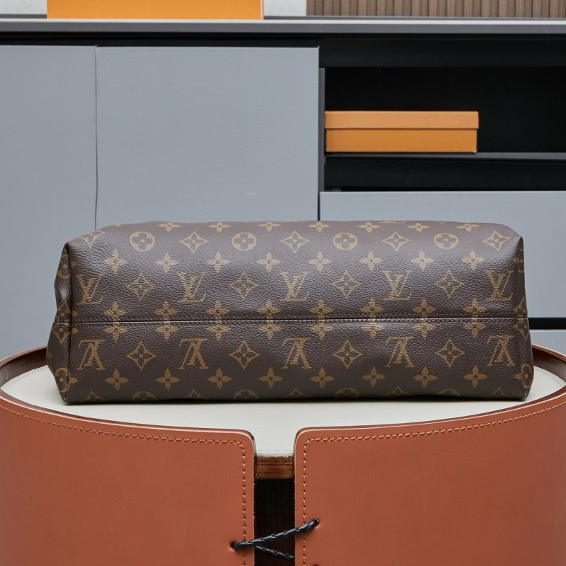 LV Graceful MM Bag