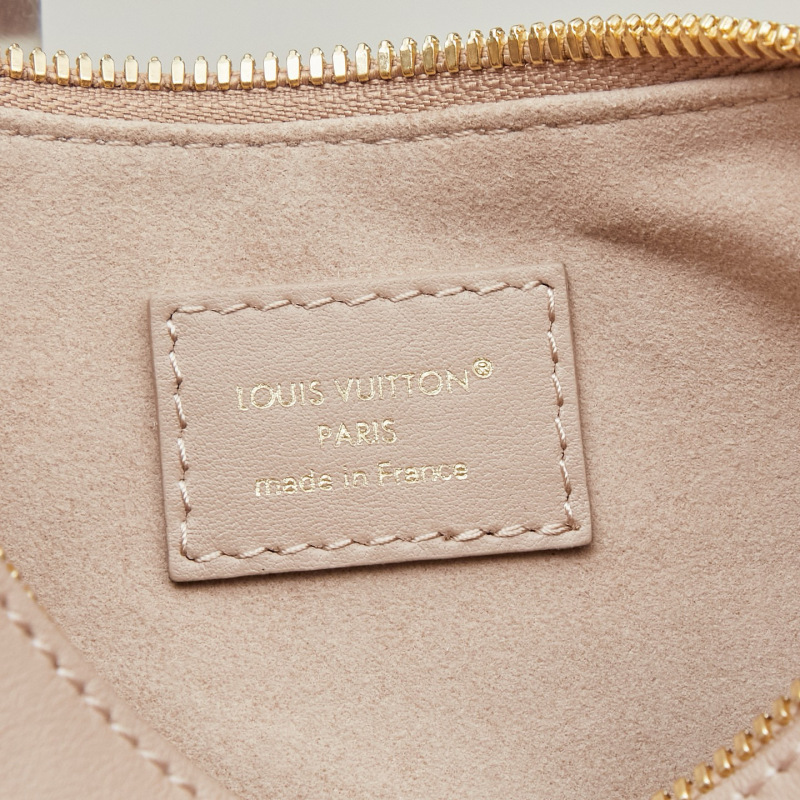 LV Pochette LV Bloom Bag