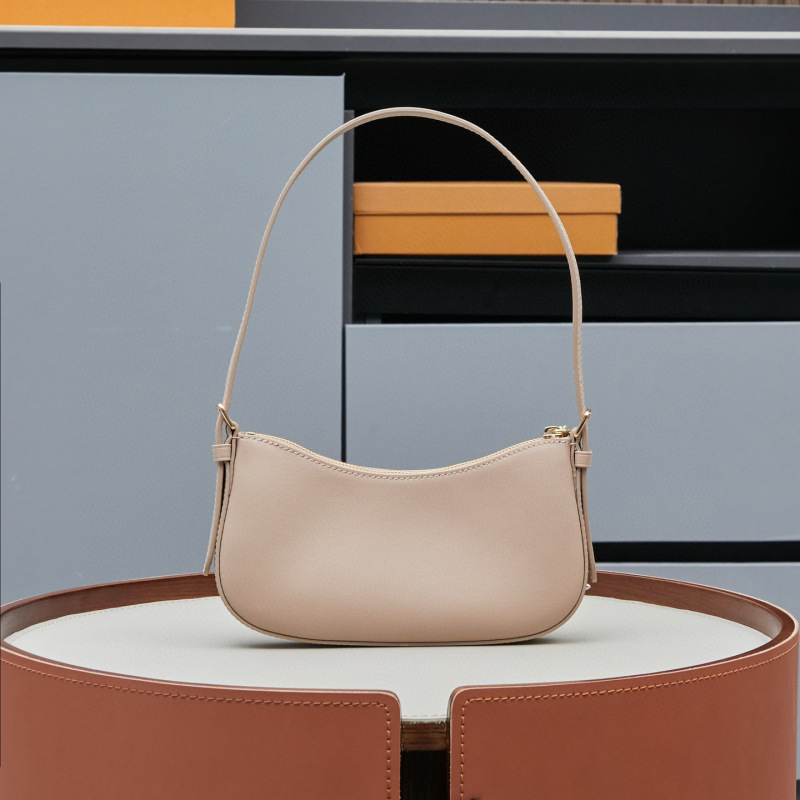 LV Pochette LV Bloom Bag