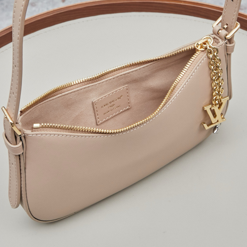 LV Pochette LV Bloom Bag