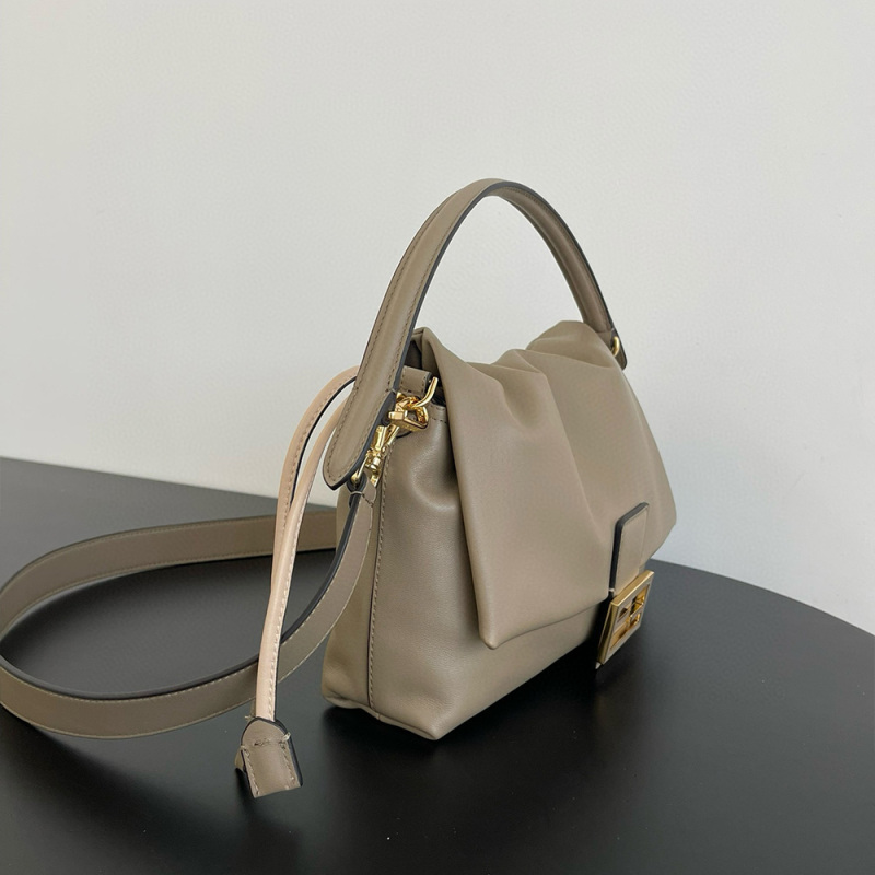 Fendi Mamma Baguette Medium Bag