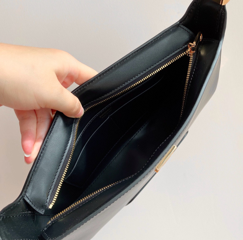 BURBERRY TB Shoulder Bag​