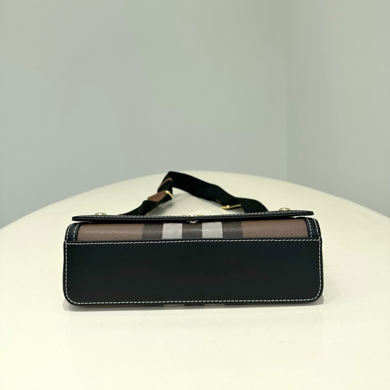 BURBERRY Top Handle Note Bag