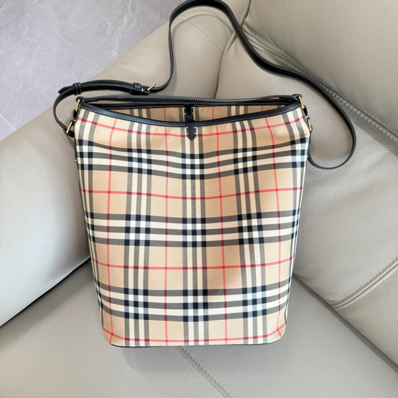 BURBERRY Check Bucket Bag