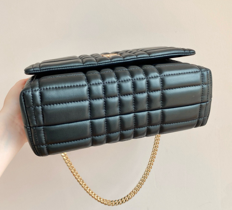 BURBERRY Lola Shoulder Bag​