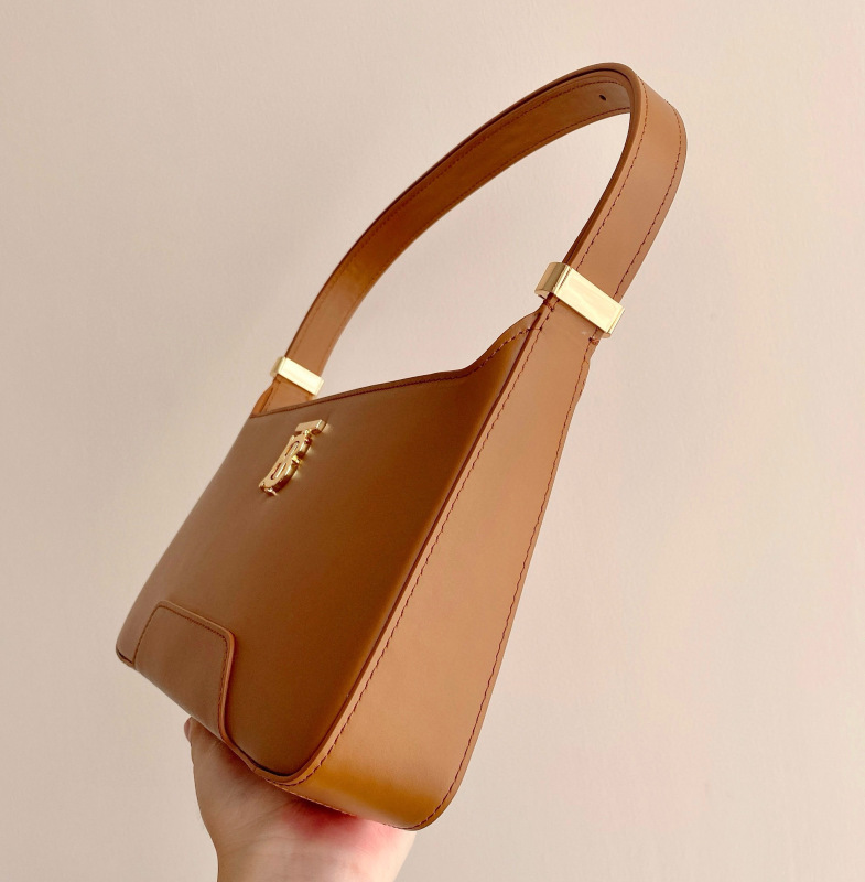BURBERRY TB Shoulder Bag​