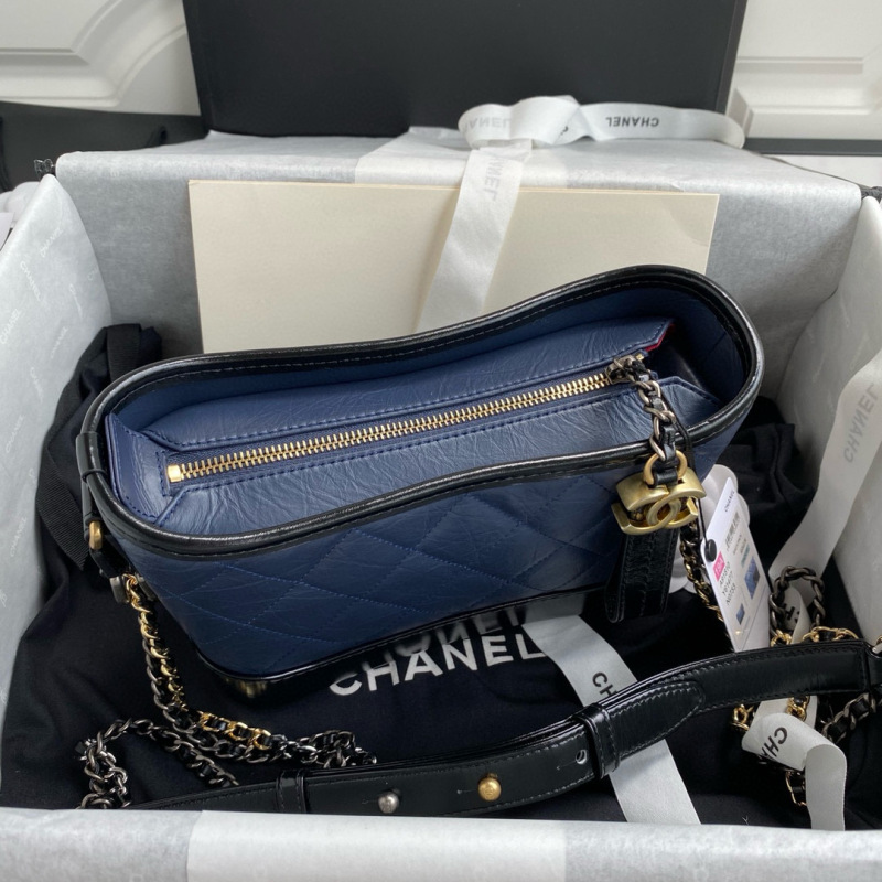 CHANEL GABRIELLE Small Wandering shoulder bag