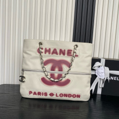 CHANEL Vintage Tote Bag