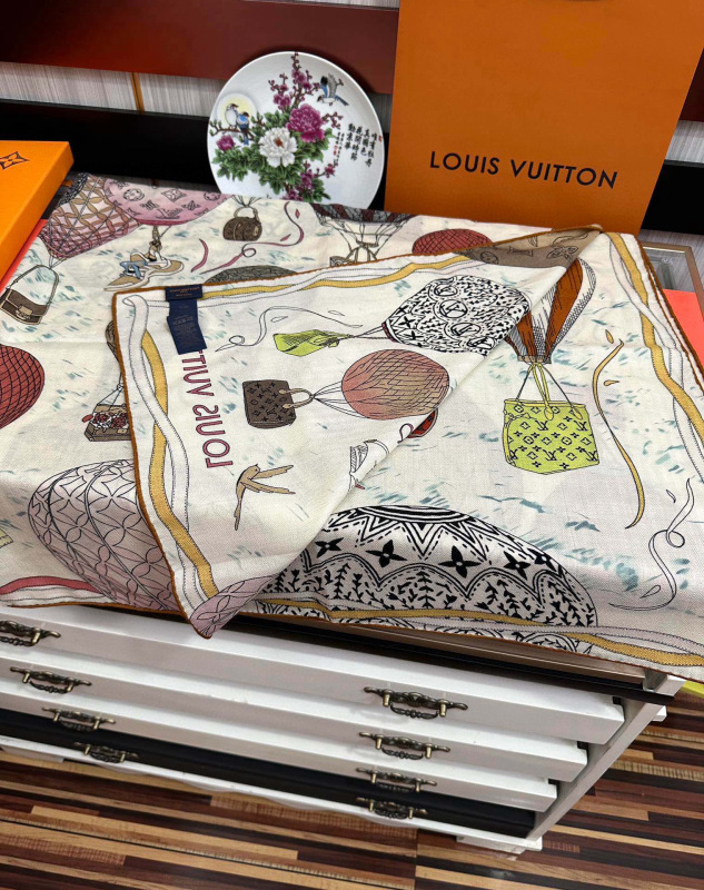 LV Scarf for Women