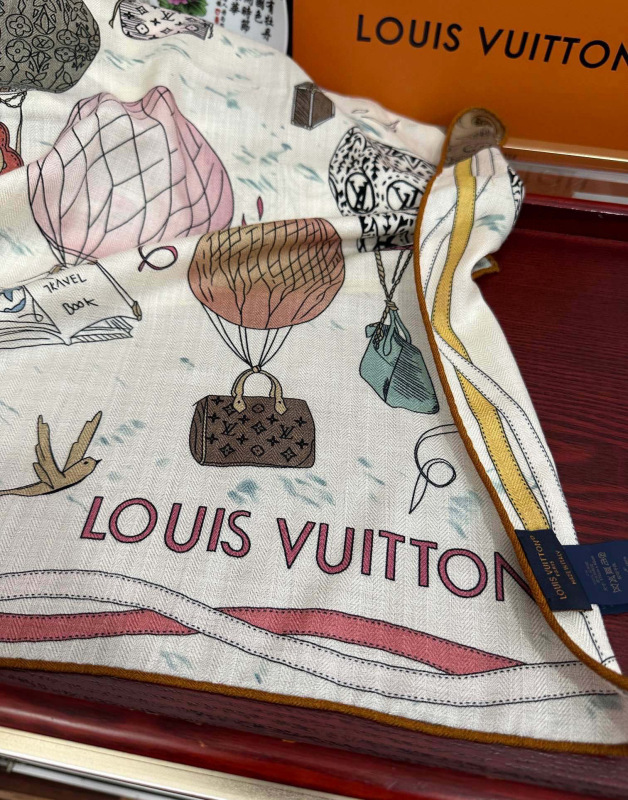 LV Scarf for Women
