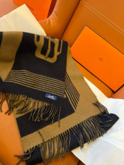 HERMES Scarf (100% cashmere)