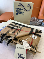 BURBERRY Scarf (100% cashmere)