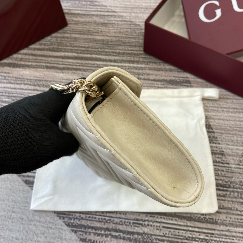 GUCCI GG Marmont wallet on chain