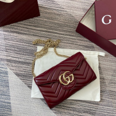 GUCCI GG Marmont wallet on chain