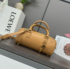 LOEWE Amazona 23 Cropped Bag