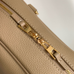 LOEWE Amazona 23 Handbag