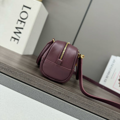 LOEWE Amazona 23 Cropped Bag