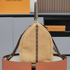 LV  Express Travel  Bag