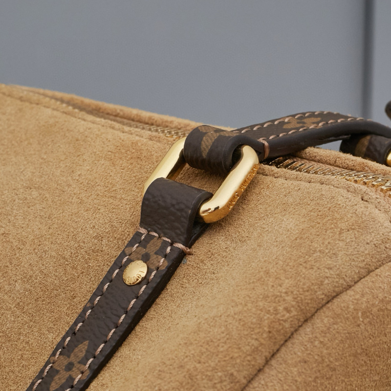 LV  Express Travel  Bag