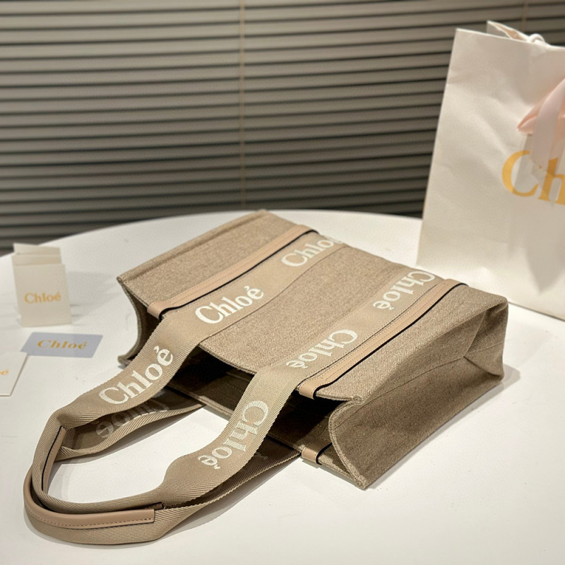 CHLOÉ WOODY TOTE BAG IN LINEN