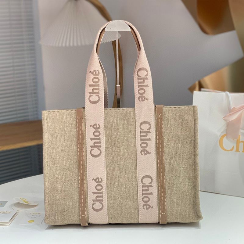 CHLOÉ LARGE TOTE BAG IN LINEN